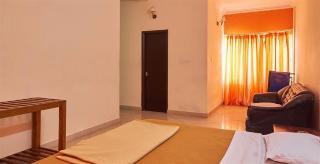 Woodside Hotel Mangalore Eksteriør billede